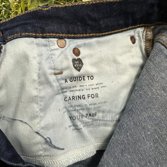 Madewell- Dark Wash - Cali-Demi-Bootcut - Picture 6 of 6